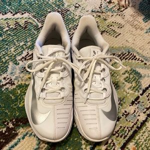 Nike Air Zoom GP Turbo White/Metallic Women's TENNIS shoe